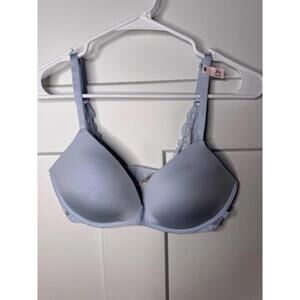 NWT Victoria's Secret baby blue lacey padded wireless bra size 36C